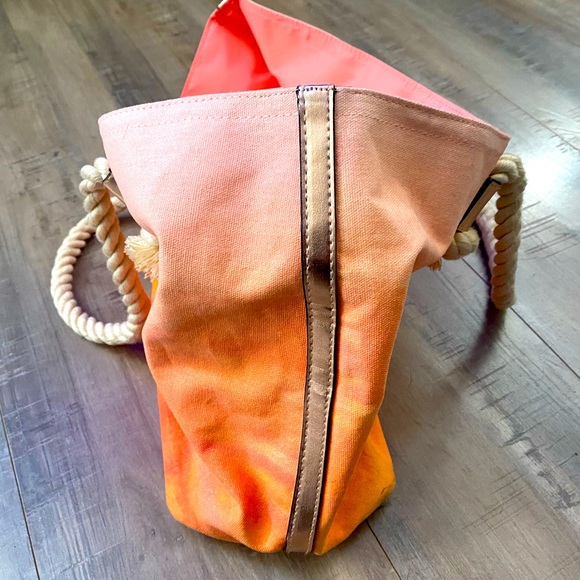 NWT- Victoria’s Secret Tote - Picture 5 of 7